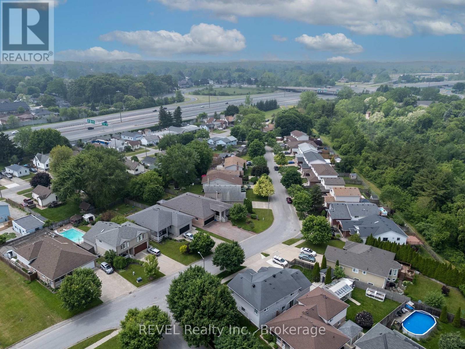 6615 Harper Drive, Niagara Falls, Ontario  L2E 7H7 - Photo 40 - X12555018