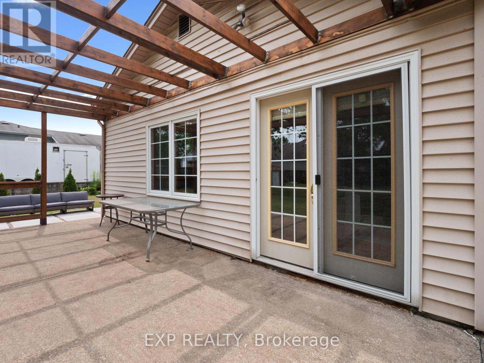 3446 Black Creek Road, Fort Erie, Ontario  L0S 1S0 - Photo 30 - X12555150