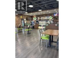 205 Marten Street Main South