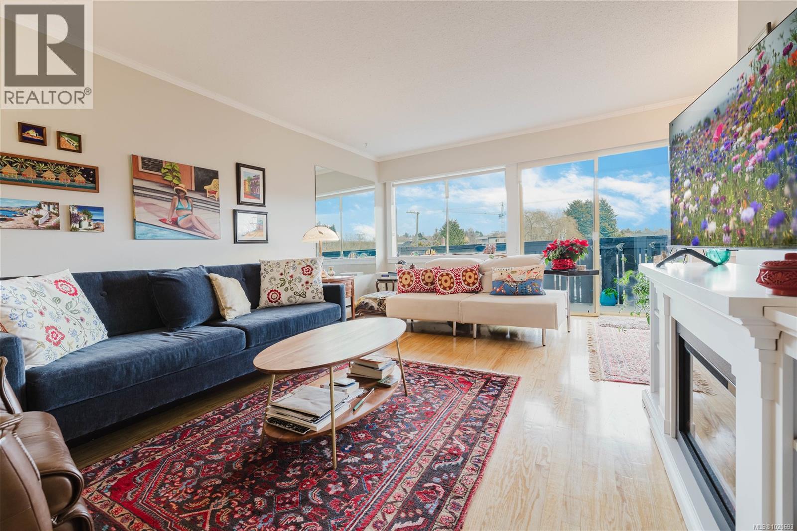 209 964 Heywood Ave, Victoria, British Columbia  V8V 2Y5 - Photo 7 - 1020693