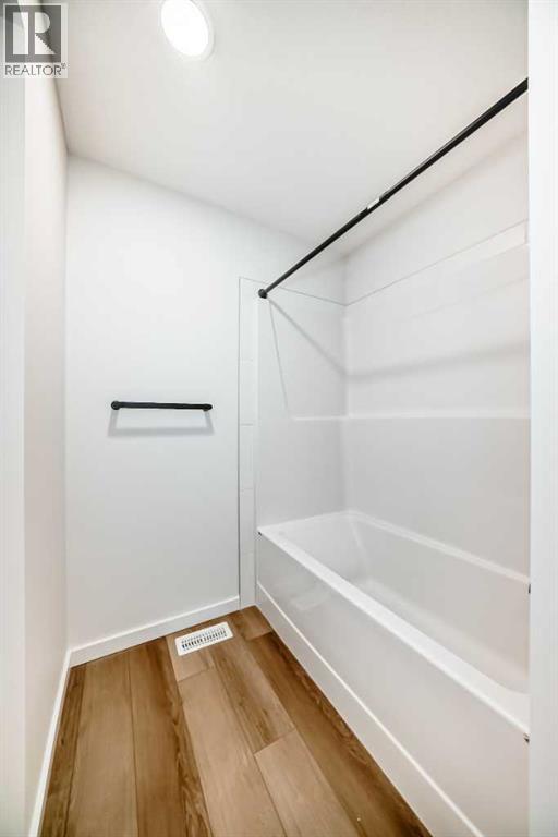 33 Royston Grove Nw, Calgary, Alberta  T3L 0M3 - Photo 30 - A2262825