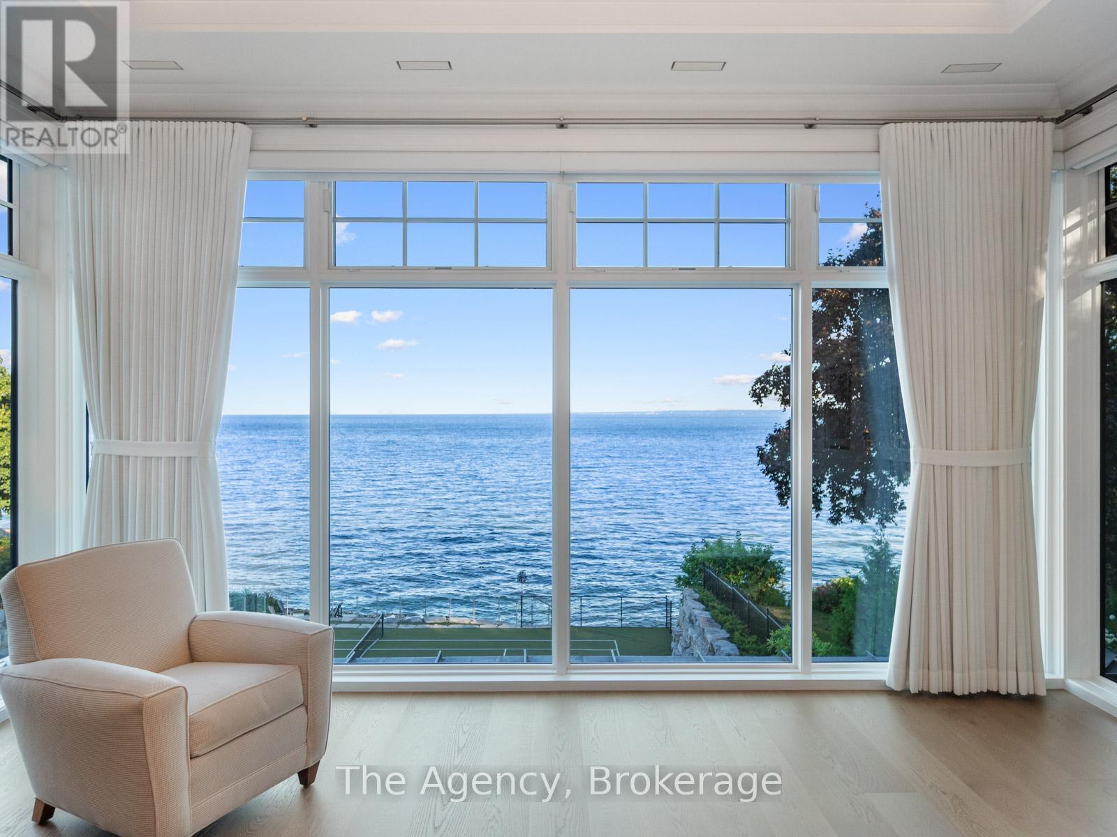 140 Secord Lane, Burlington, Ontario  L7L 2H7 - Photo 23 - W12330371