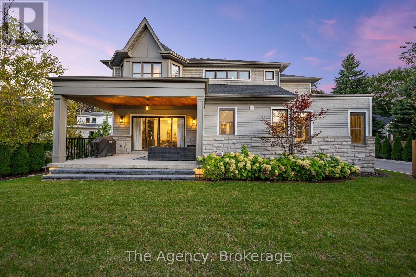 3 - 2265 Lakeshore Road, Burlington, Ontario  L7R 1B1 - Photo 38 - W12375159