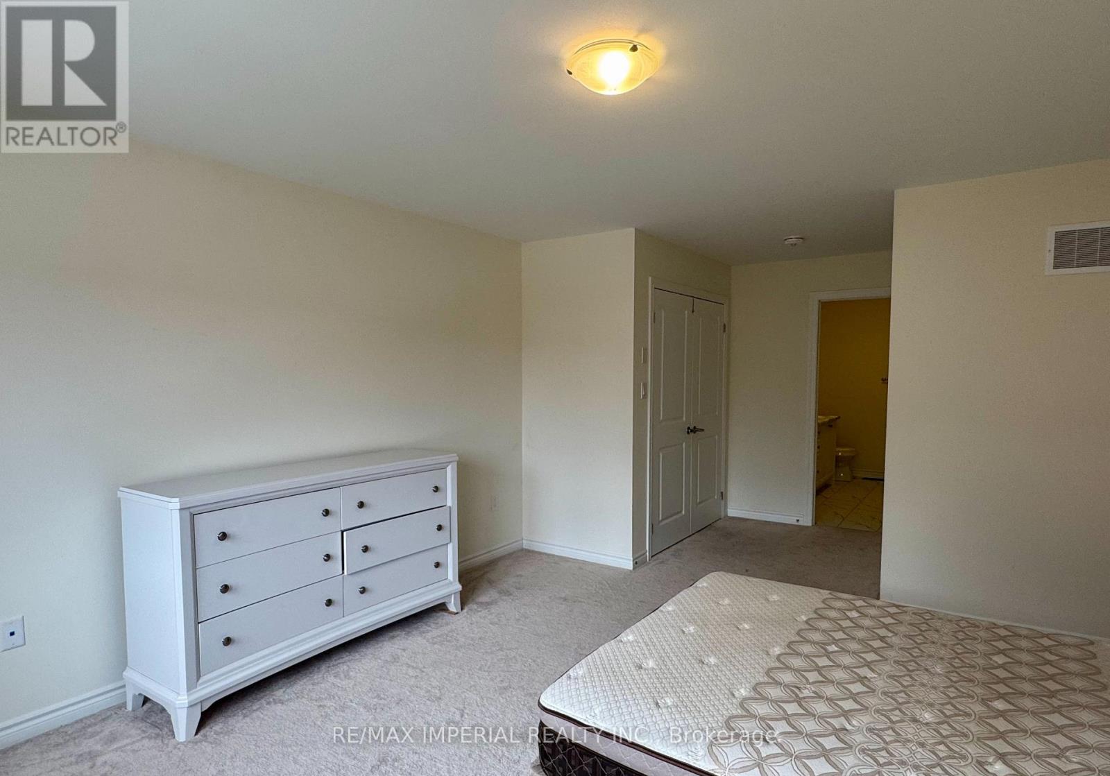 23 Bowline Vista, East Gwillimbury, Ontario  L9N 1K4 - Photo 21 - N12553746