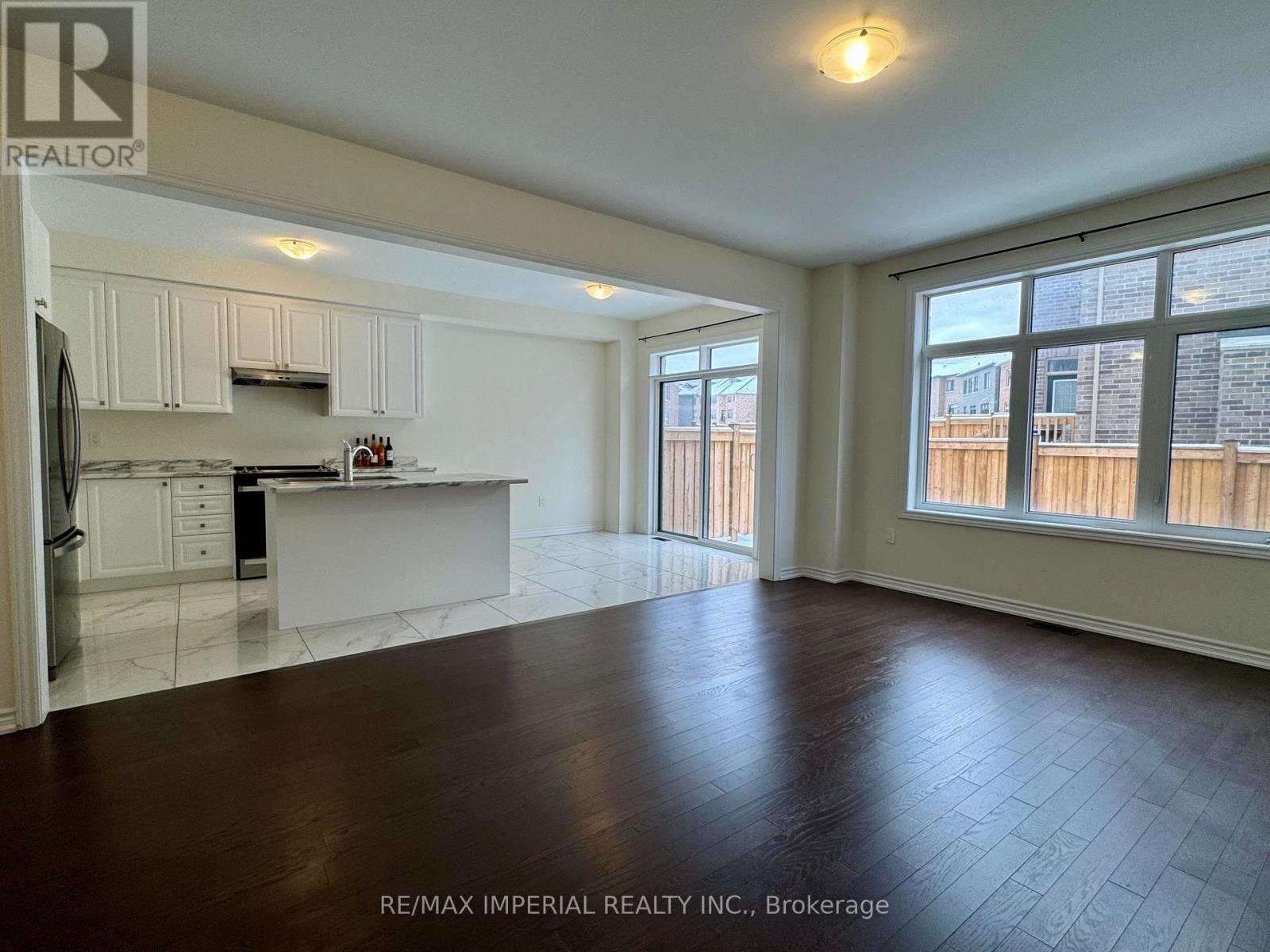 23 Bowline Vista, East Gwillimbury, Ontario  L9N 1K4 - Photo 9 - N12553746