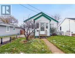 116 EAST PARK DRIVE, Woodstock, Ontario