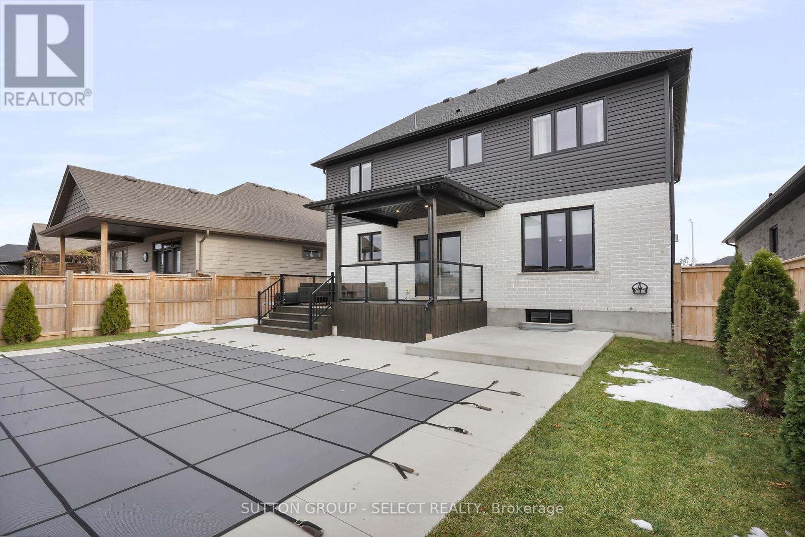 173 Collins Way, Strathroy-Caradoc, Ontario  N7G 0G2 - Photo 45 - X12554888