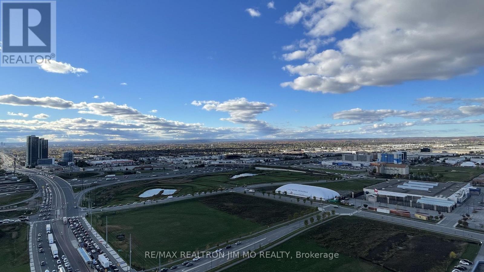 2905 - 8 Interchange Way, Vaughan, Ontario  L4K 0R2 - Photo 12 - N12554414