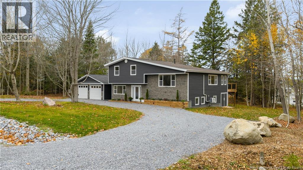 2 Ian Crescent, Rothesay, New Brunswick