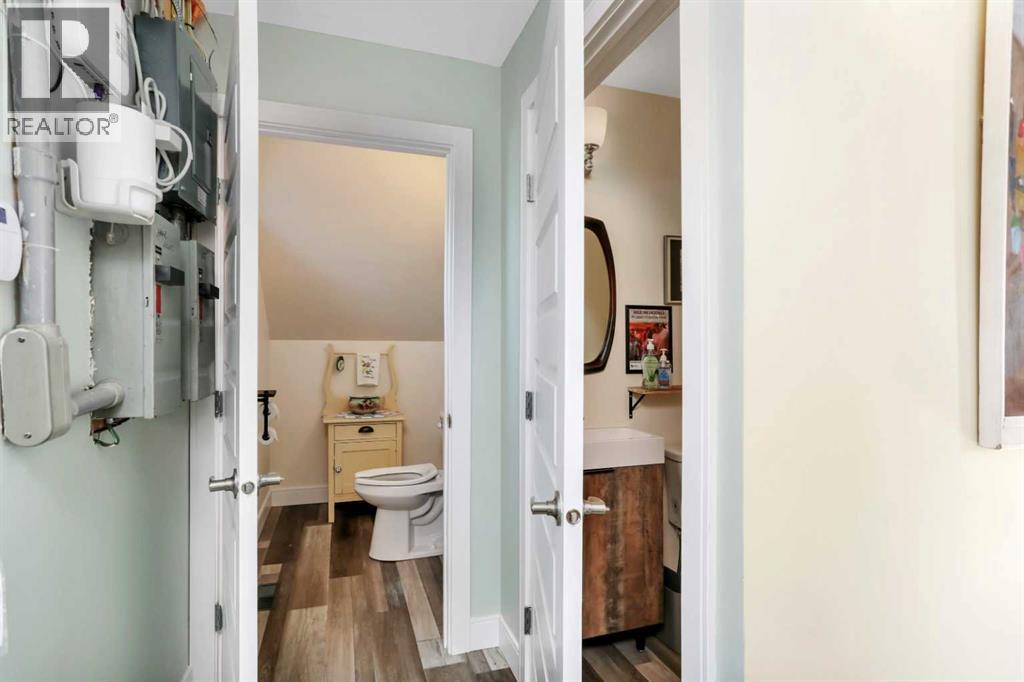 5012 51 Avenue, Ponoka, Alberta  T4J 1R5 - Photo 15 - A2255165