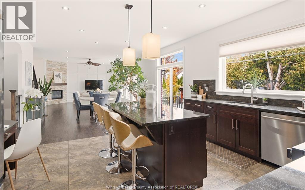 425 Superior, Lasalle, Ontario N9J 3Z5 - Photo 16 - 25028992