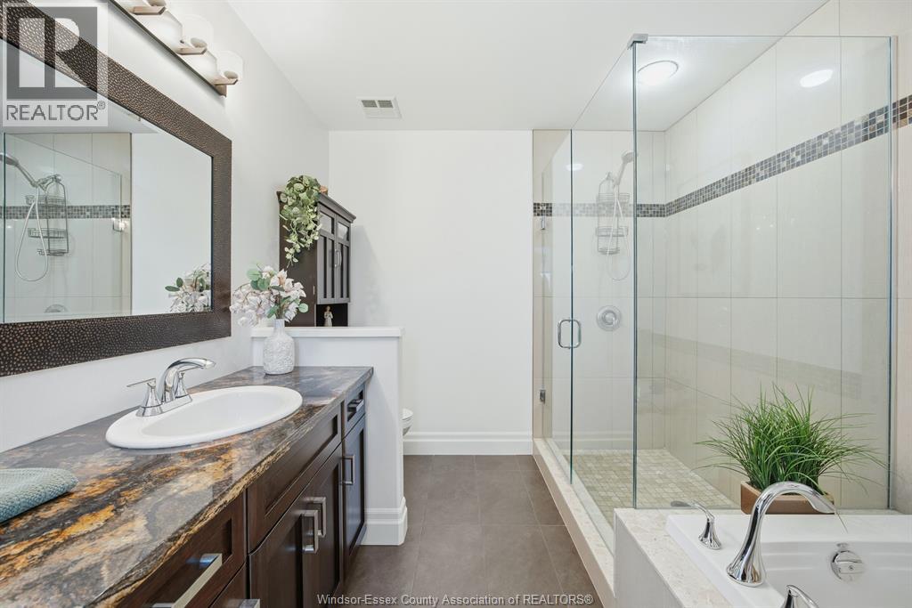 425 Superior, Lasalle, Ontario N9J 3Z5 - Photo 20 - 25028992