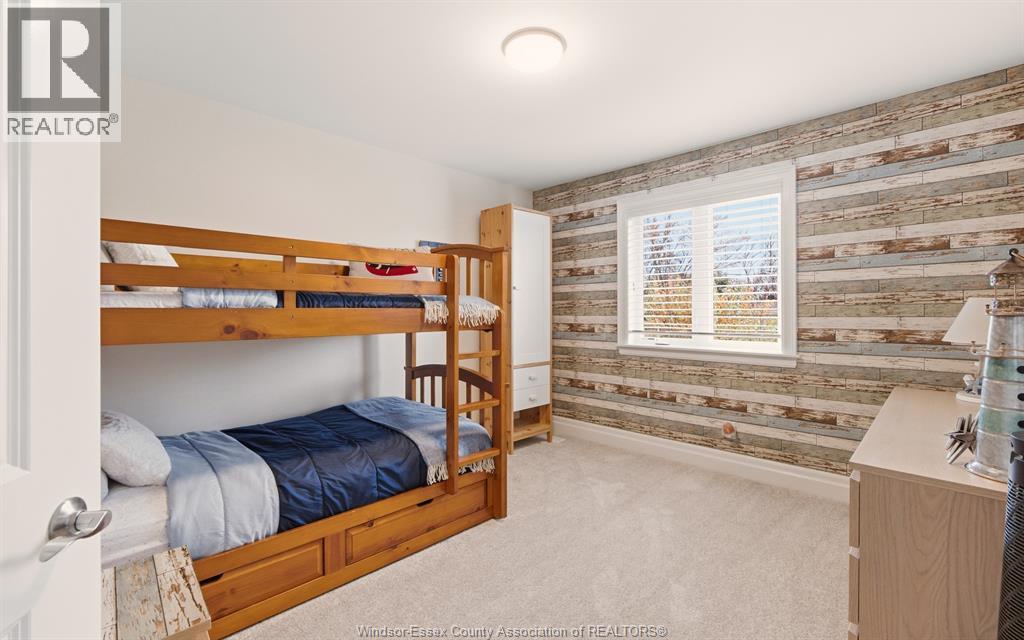 425 Superior, Lasalle, Ontario N9J 3Z5 - Photo 24 - 25028992