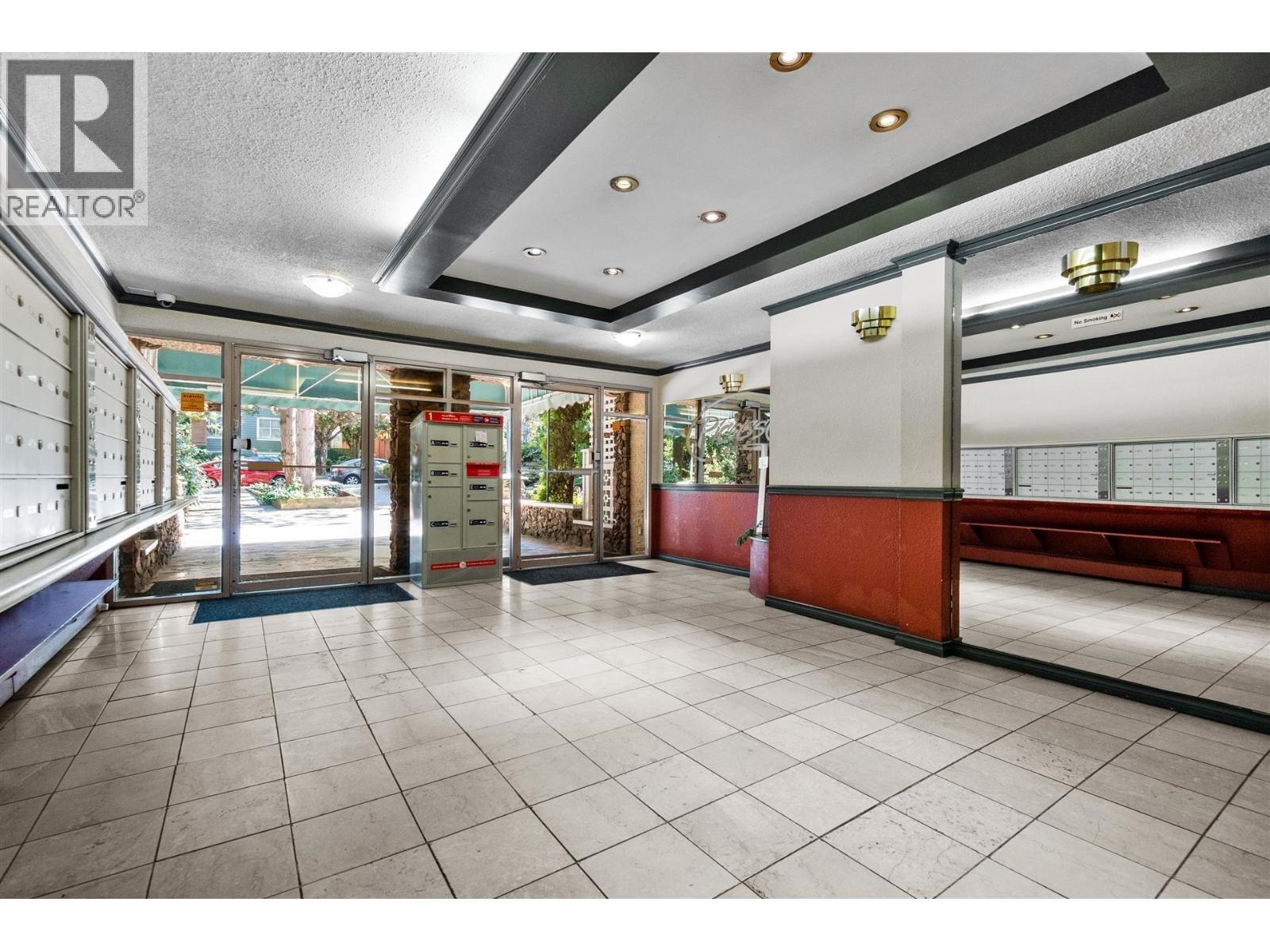 213 711 E 6th Avenue, Vancouver, British Columbia V5T 1L7 - Photo 2 - R3067778