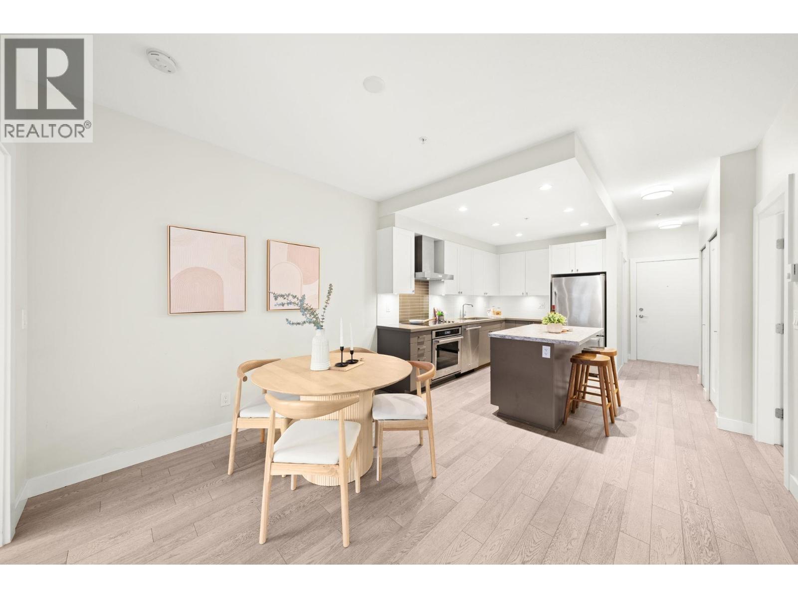 312 3399 Noel Drive, Burnaby, British Columbia  V3J 0G8 - Photo 6 - R3068039