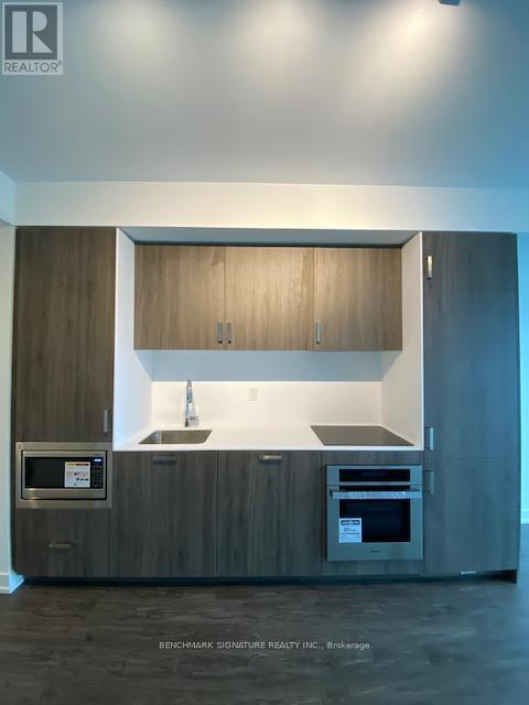 3216 - 88 Queen Street E, Toronto, Ontario  M5C 0B6 - Photo 2 - C12553096