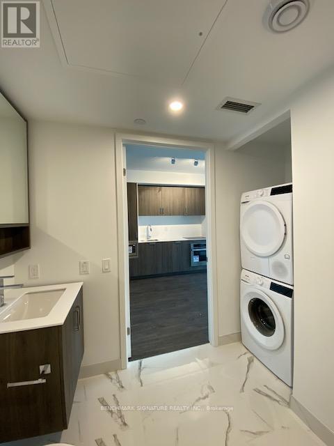 3216 - 88 Queen Street E, Toronto, Ontario  M5C 0B6 - Photo 9 - C12553096