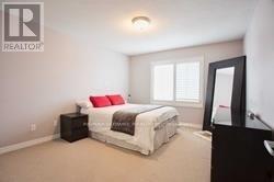 624 Mcconachie Common, Burlington, Ontario  L7L 0E1 - Photo 20 - W12552916