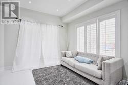 624 Mcconachie Common, Burlington, Ontario  L7L 0E1 - Photo 6 - W12552916