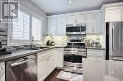 624 Mcconachie Common, Burlington, Ontario  L7L 0E1 - Photo 15 - W12552916