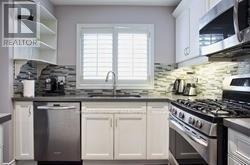 624 Mcconachie Common, Burlington, Ontario  L7L 0E1 - Photo 16 - W12552916