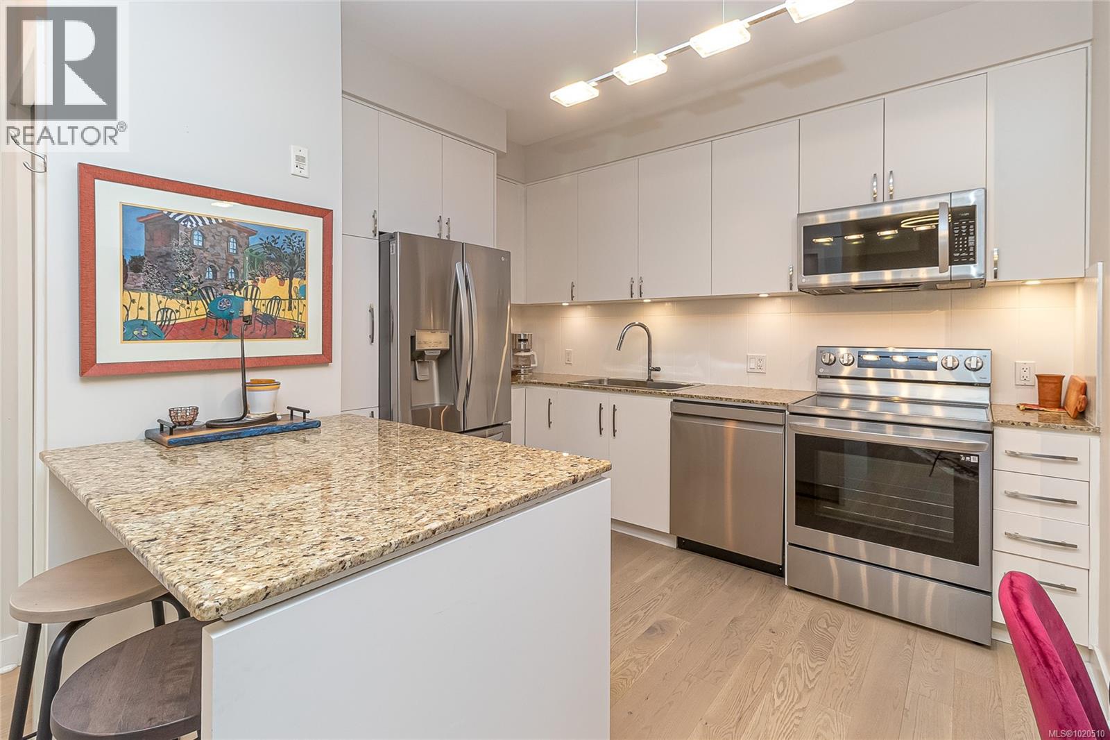 216 1375 Bear Mountain Pkwy, Langford, British Columbia V9B 0C9 - Photo 19 - 1020510