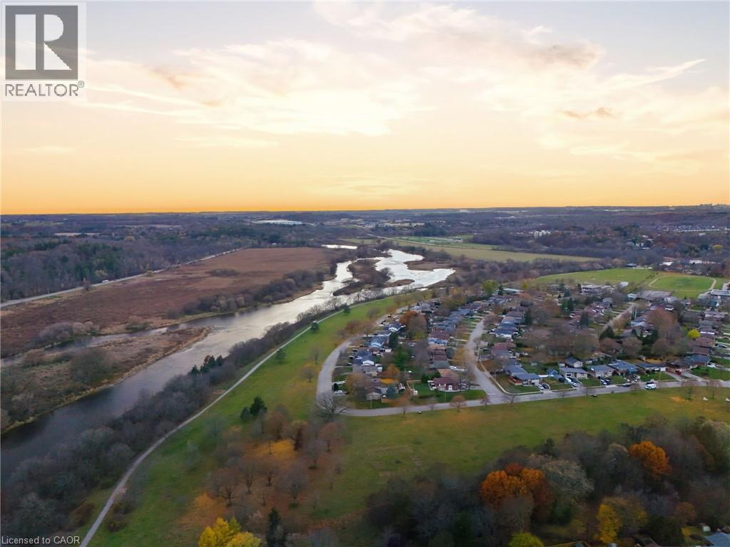 1057 Clare Avenue, Cambridge, Ontario  N3H 2E2 - Photo 3 - 40788715