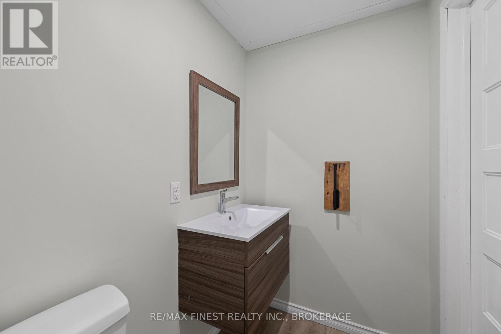 1557 Long Lake Road, Frontenac, Ontario  K0H 2K0 - Photo 28 - X12555400