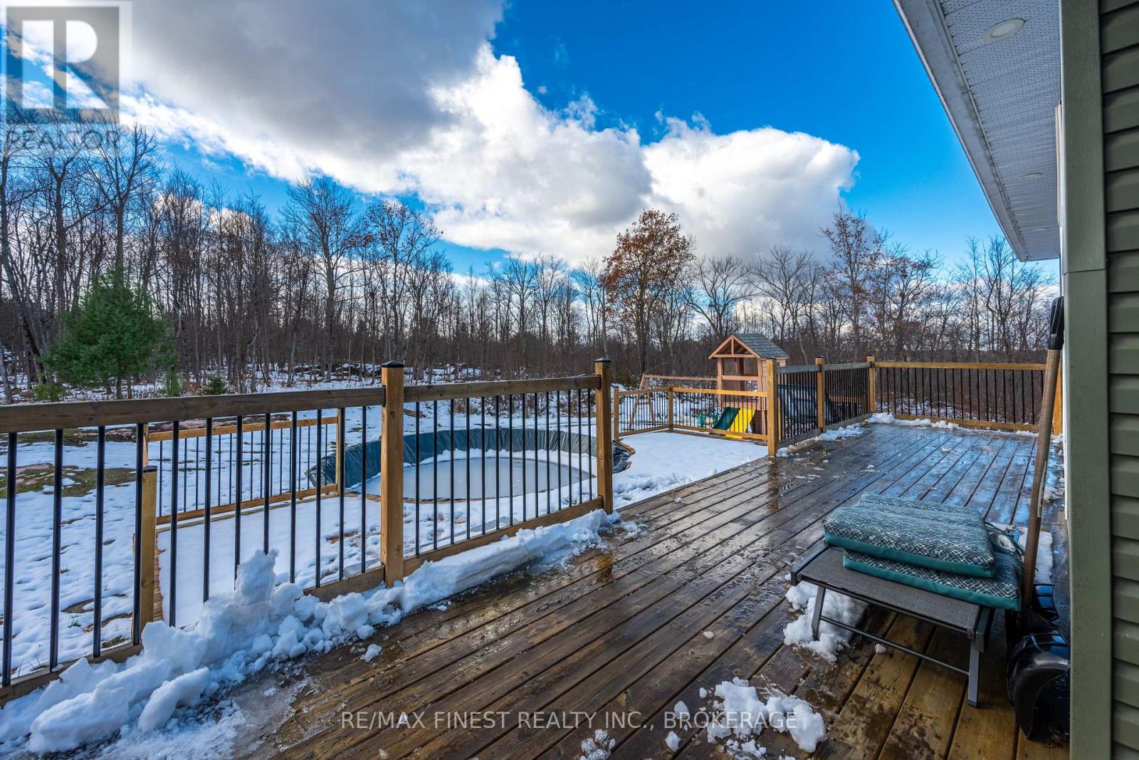 1557 Long Lake Road, Frontenac, Ontario  K0H 2K0 - Photo 34 - X12555400