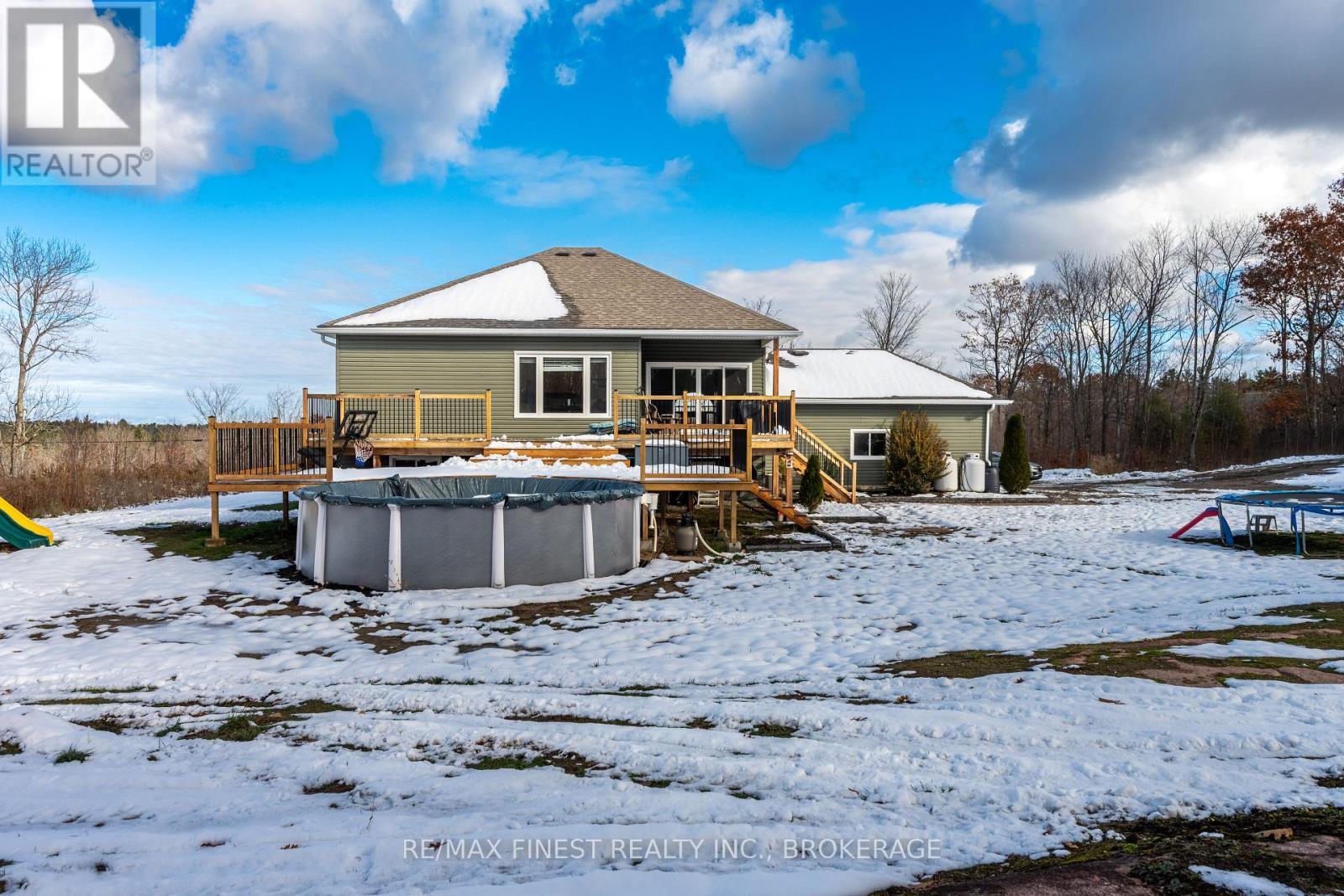 1557 Long Lake Road, Frontenac, Ontario  K0H 2K0 - Photo 36 - X12555400