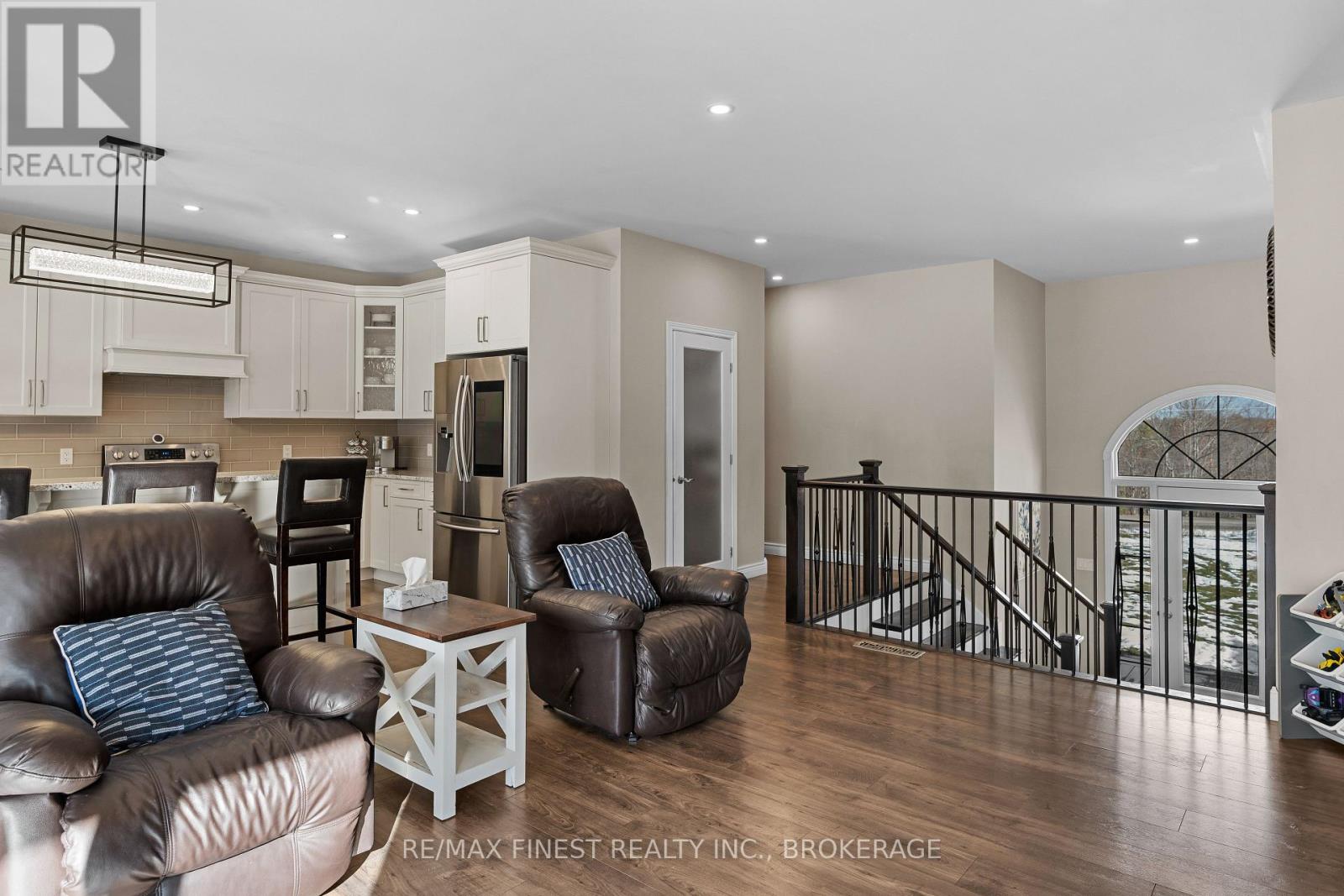 1557 Long Lake Road, Frontenac, Ontario  K0H 2K0 - Photo 7 - X12555400