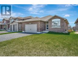 15 ANDREW CRESCENT, Quinte West, Ontario