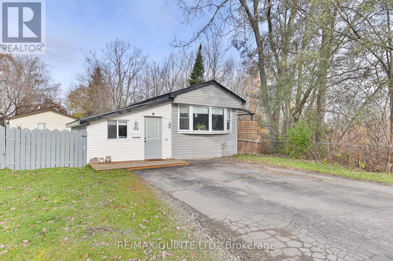 114 - 529 OLD HIGHWAY 2, Quinte West, Ontario