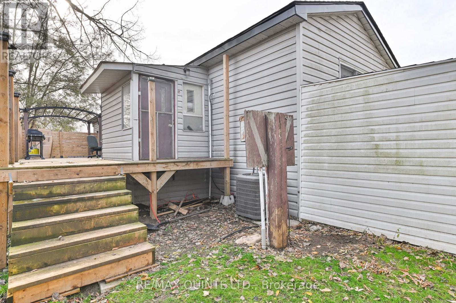 114 - 529 Old Highway 2, Quinte West, Ontario  K8V 5P5 - Photo 20 - X12555354