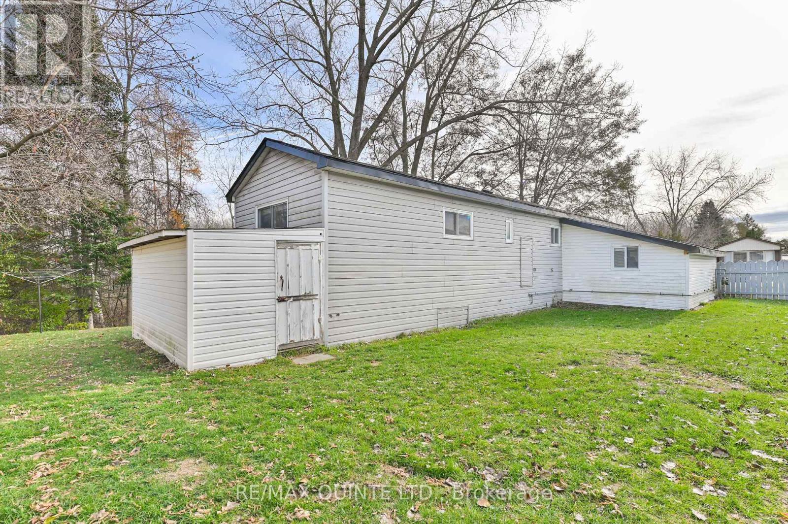 114 - 529 Old Highway 2, Quinte West, Ontario  K8V 5P5 - Photo 22 - X12555354