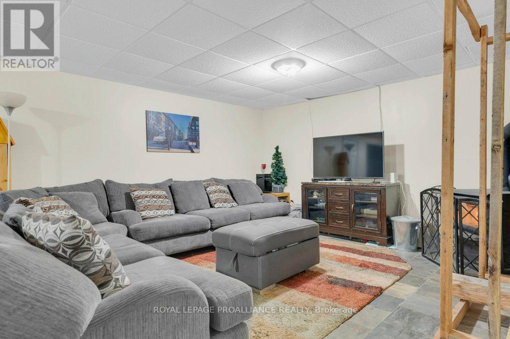 23 Oak Lake Road, Stirling-Rawdon (Stirling Ward), Ontario  K0K 3E0 - Photo 34 - X12555362