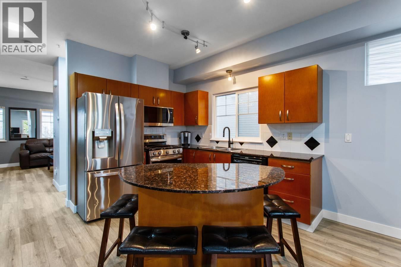 9 1108 Riverside Close, Port Coquitlam, British Columbia  V3B 8C2 - Photo 5 - R3067745