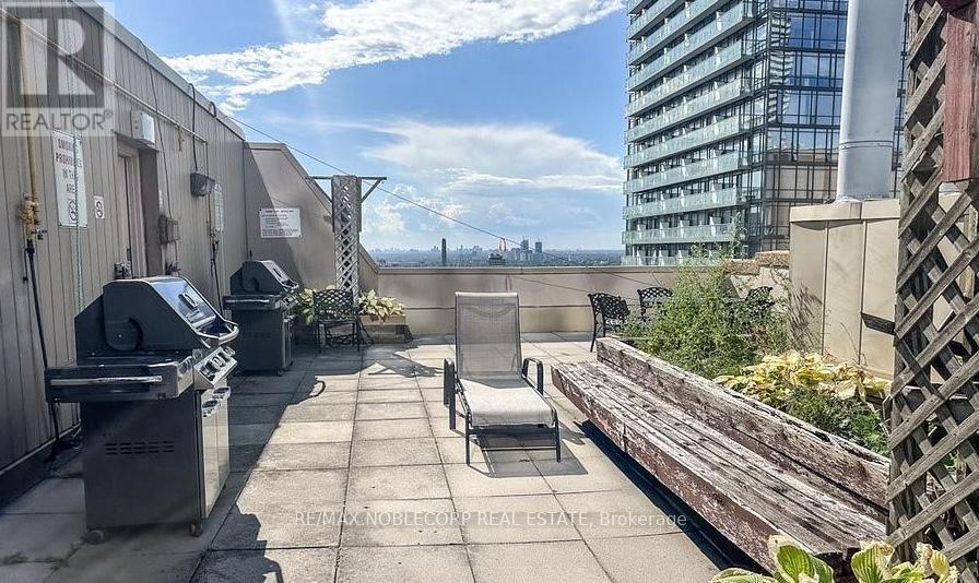 1010 - 25 Grenville Street, Toronto, Ontario  M4Y 2X5 - Photo 36 - C12555040