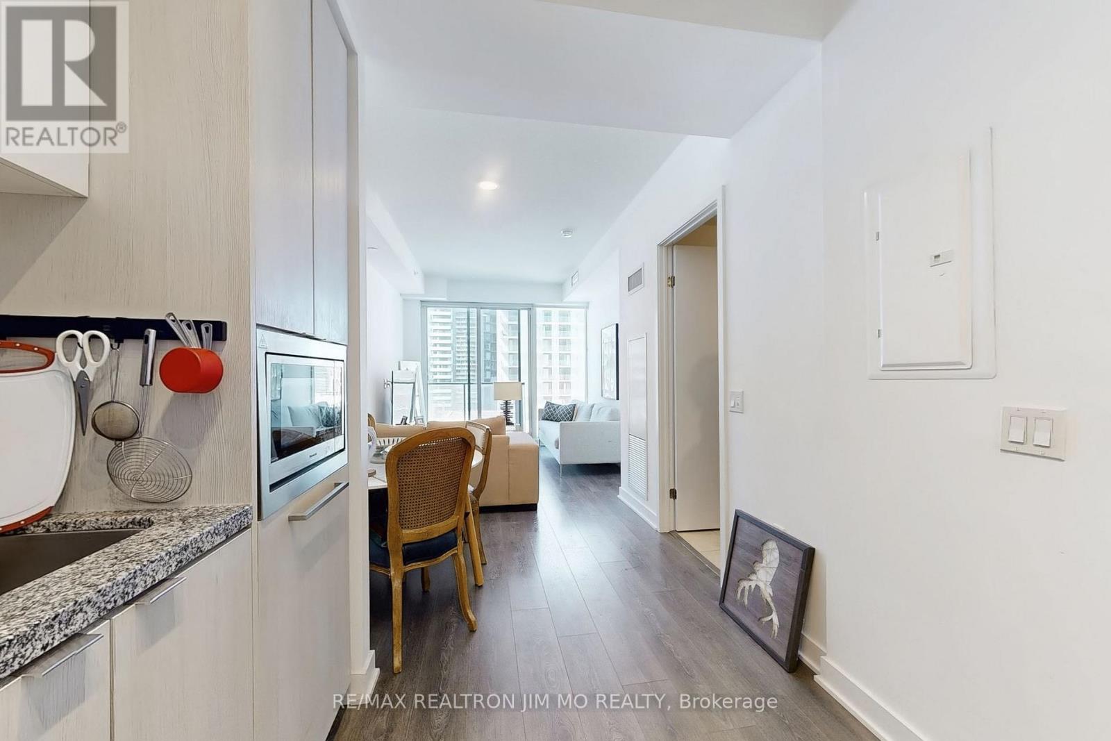 2907 - 125 Blue Jays Way, Toronto, Ontario  M5V 0N5 - Photo 10 - C12555086