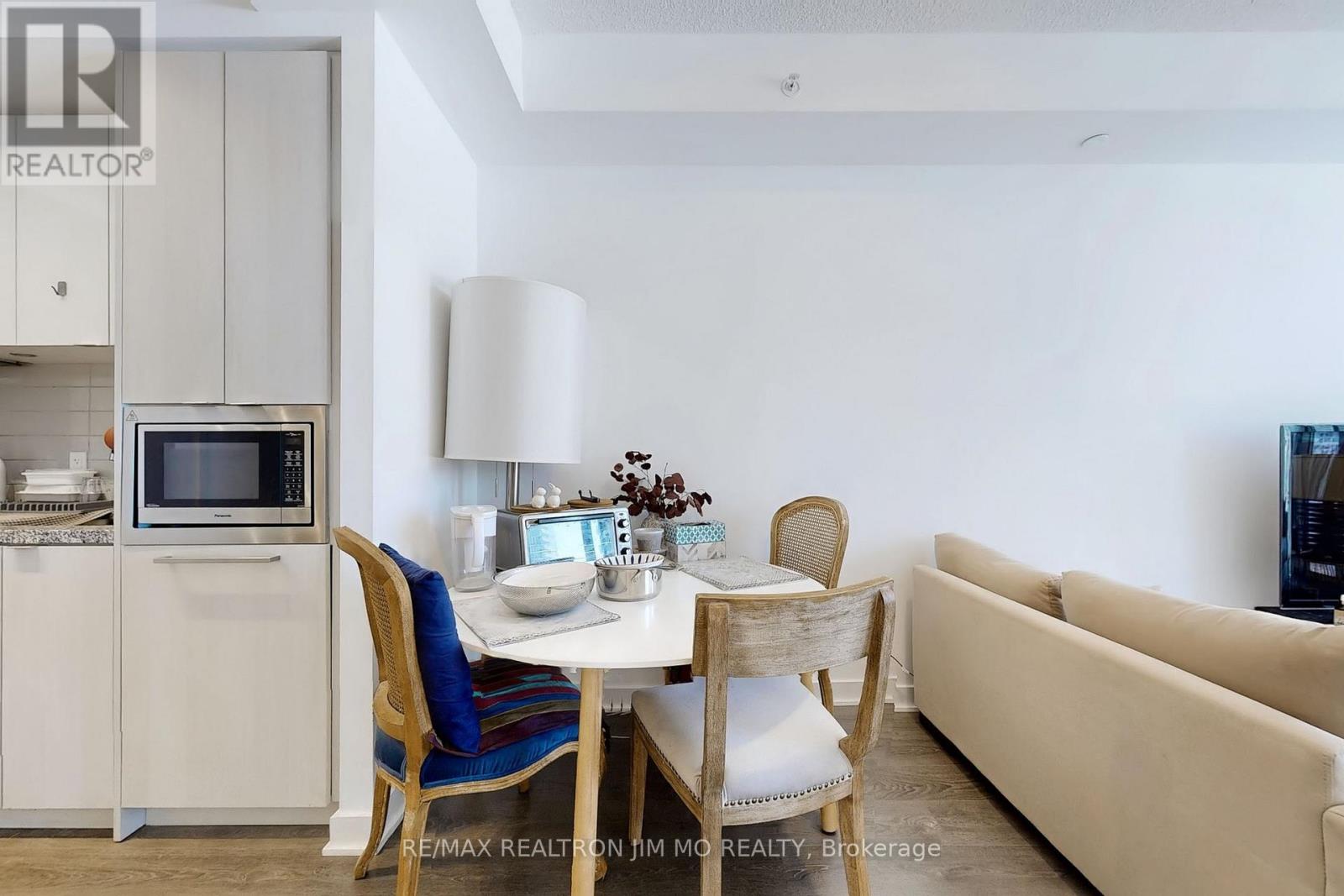 2907 - 125 Blue Jays Way, Toronto, Ontario  M5V 0N5 - Photo 4 - C12555086