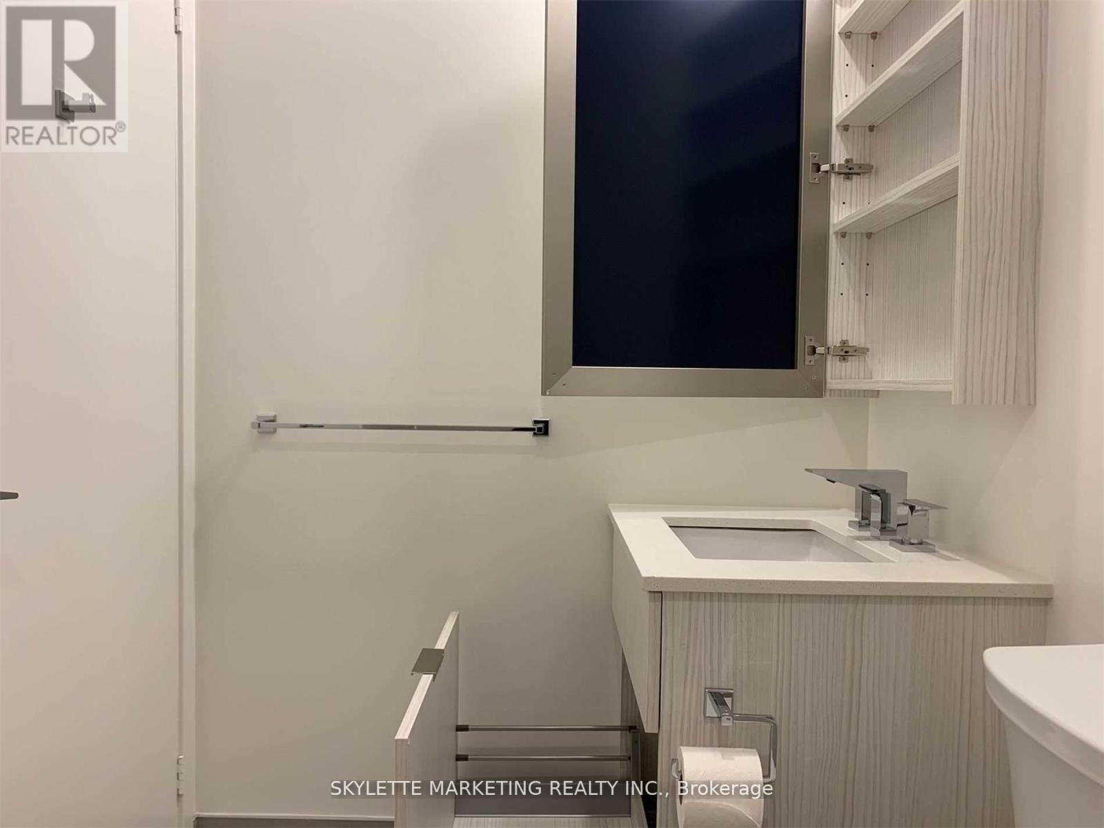 3114 - 25 Richmond Street E, Toronto, Ontario  M5C 0A6 - Photo 10 - C12555108