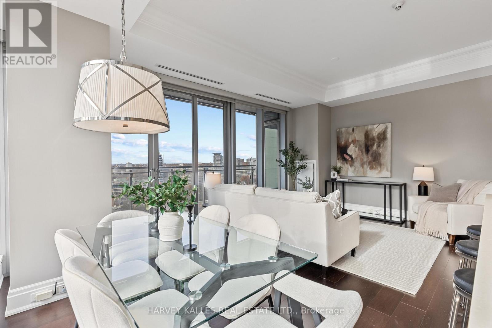 1805 - 55 Scollard Street, Toronto, Ontario  M5R 0A1 - Photo 4 - C12555126