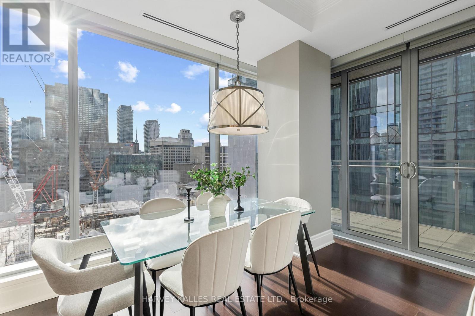 1805 - 55 Scollard Street, Toronto, Ontario  M5R 0A1 - Photo 5 - C12555126