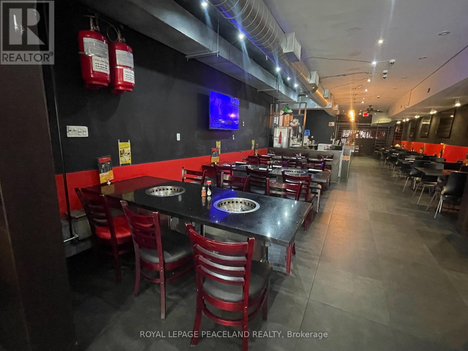 650 College Street, Toronto, Ontario  M6G 1B7 - Photo 4 - C12555130