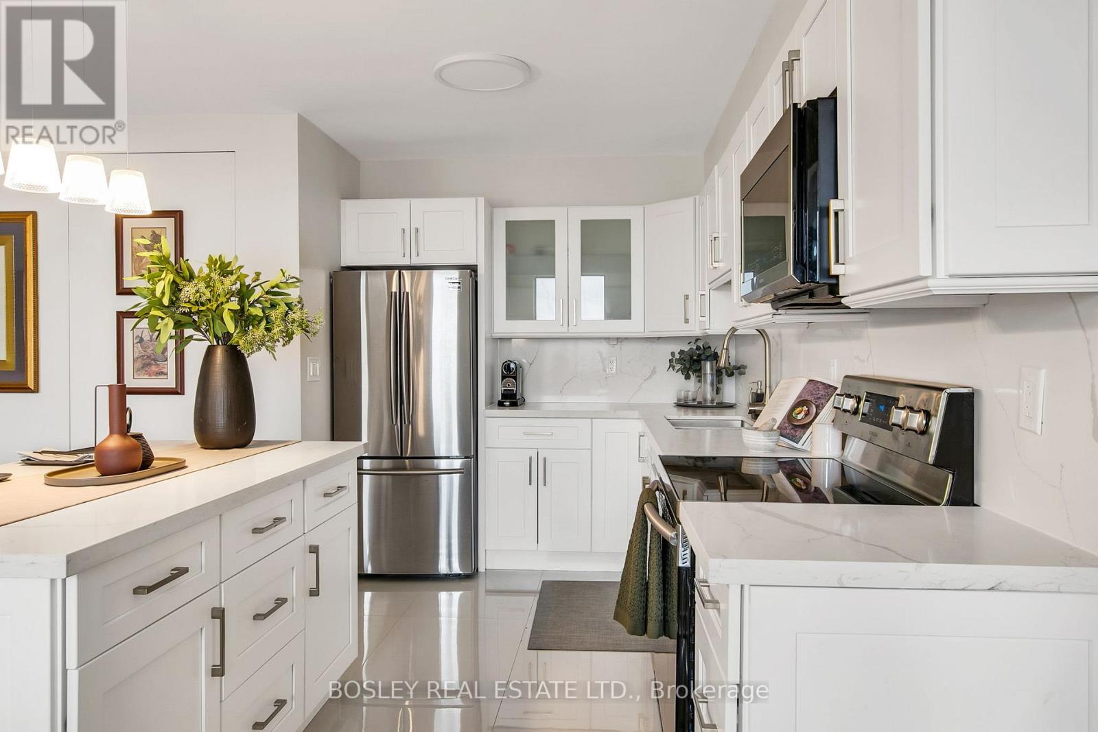 1411 - 10 Edgecliff Golfway, Toronto, Ontario  M3C 3A3 - Photo 13 - C12555148