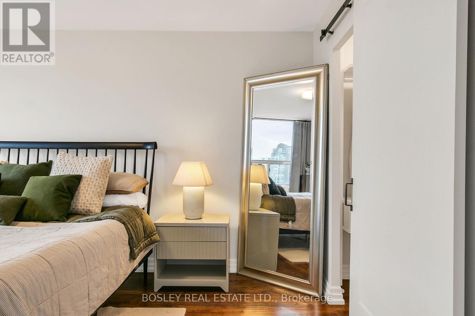 1411 - 10 Edgecliff Golfway, Toronto, Ontario  M3C 3A3 - Photo 21 - C12555148