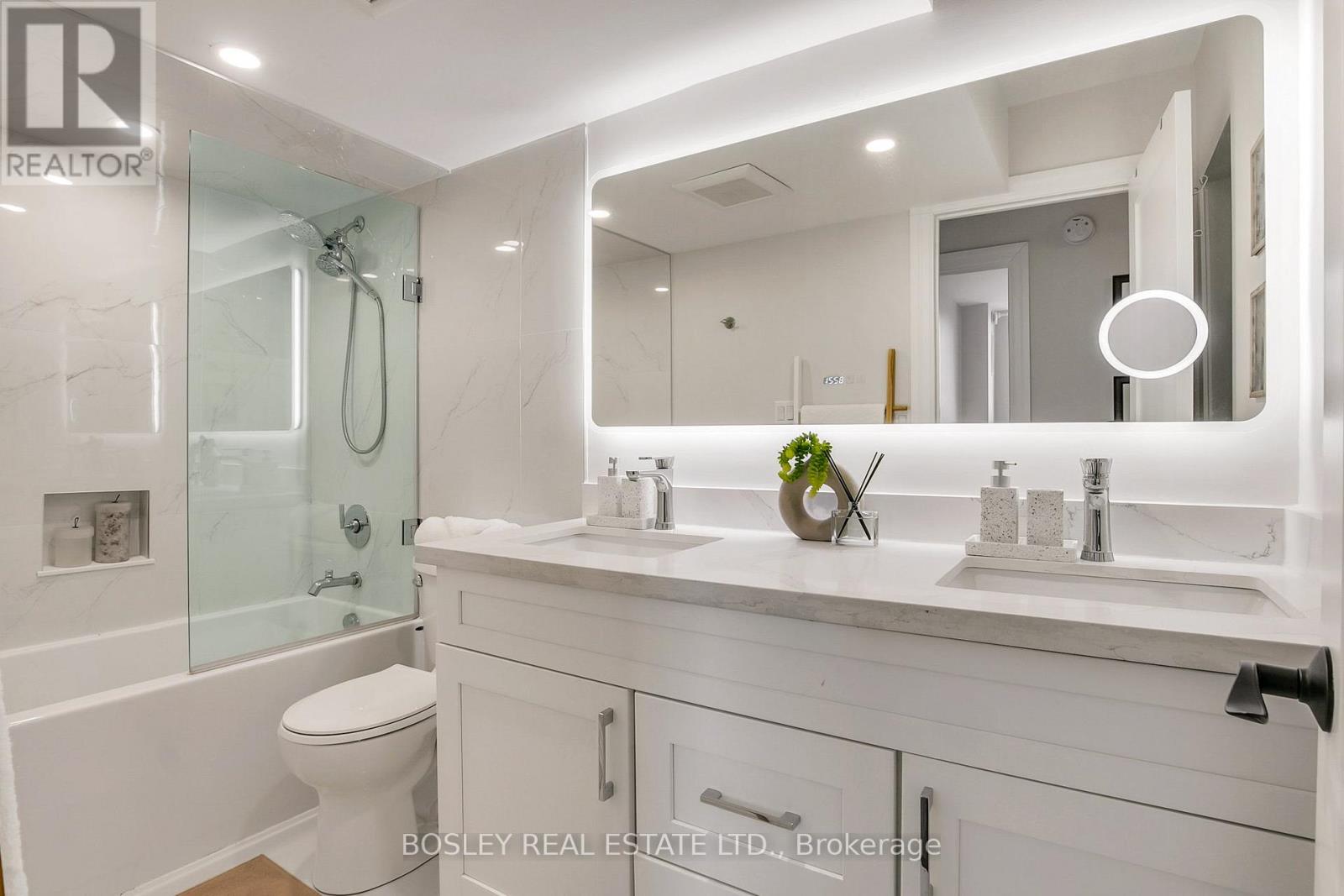 1411 - 10 Edgecliff Golfway, Toronto, Ontario  M3C 3A3 - Photo 31 - C12555148