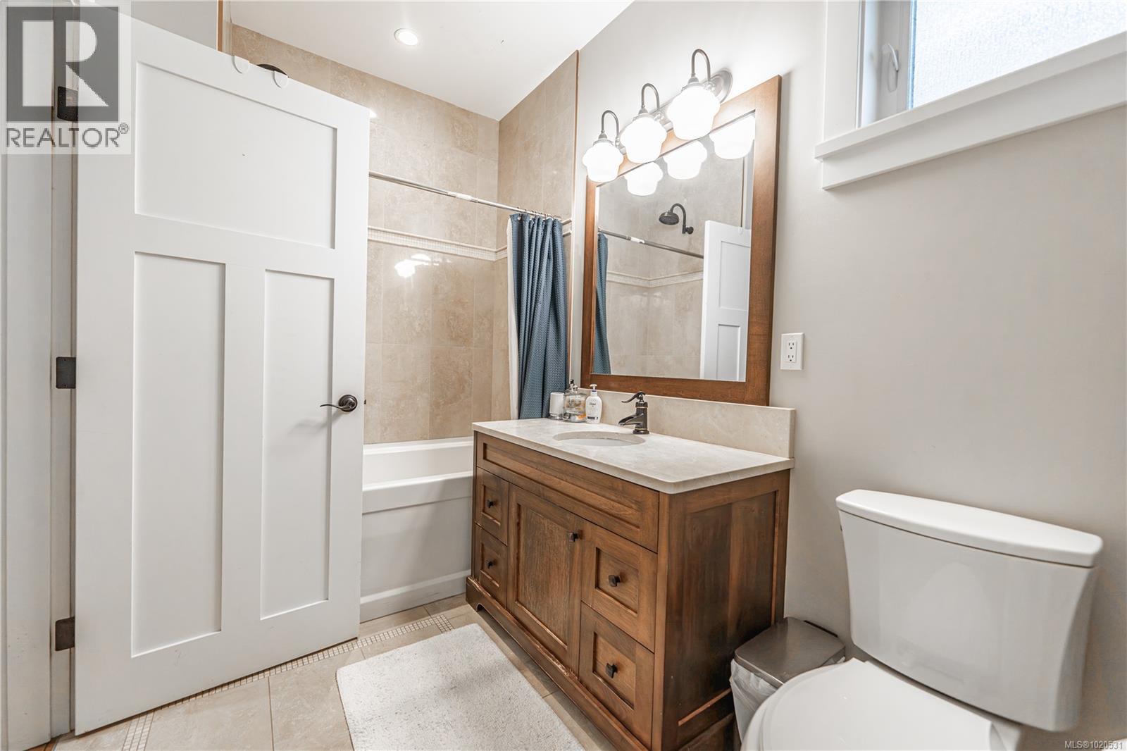 15 5251 Island Hwy W, Qualicum Beach, British Columbia V9K 2C1 - Photo 15 - 1020531