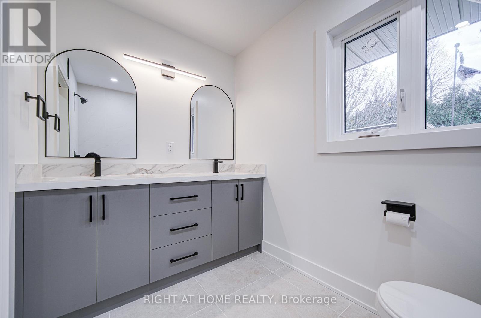 705 Glenforest Street, Oshawa, Ontario  L1J 5E9 - Photo 21 - E12555110