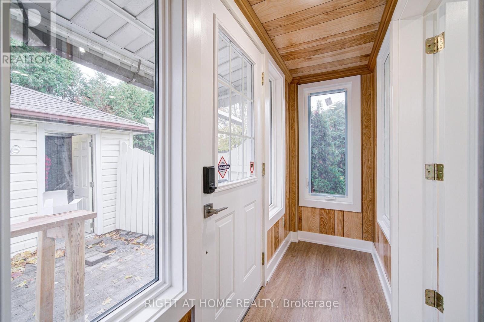 705 Glenforest Street, Oshawa, Ontario  L1J 5E9 - Photo 8 - E12555110